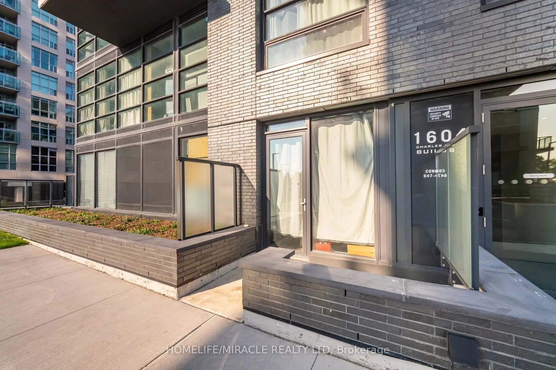1604 Charles Street, #114