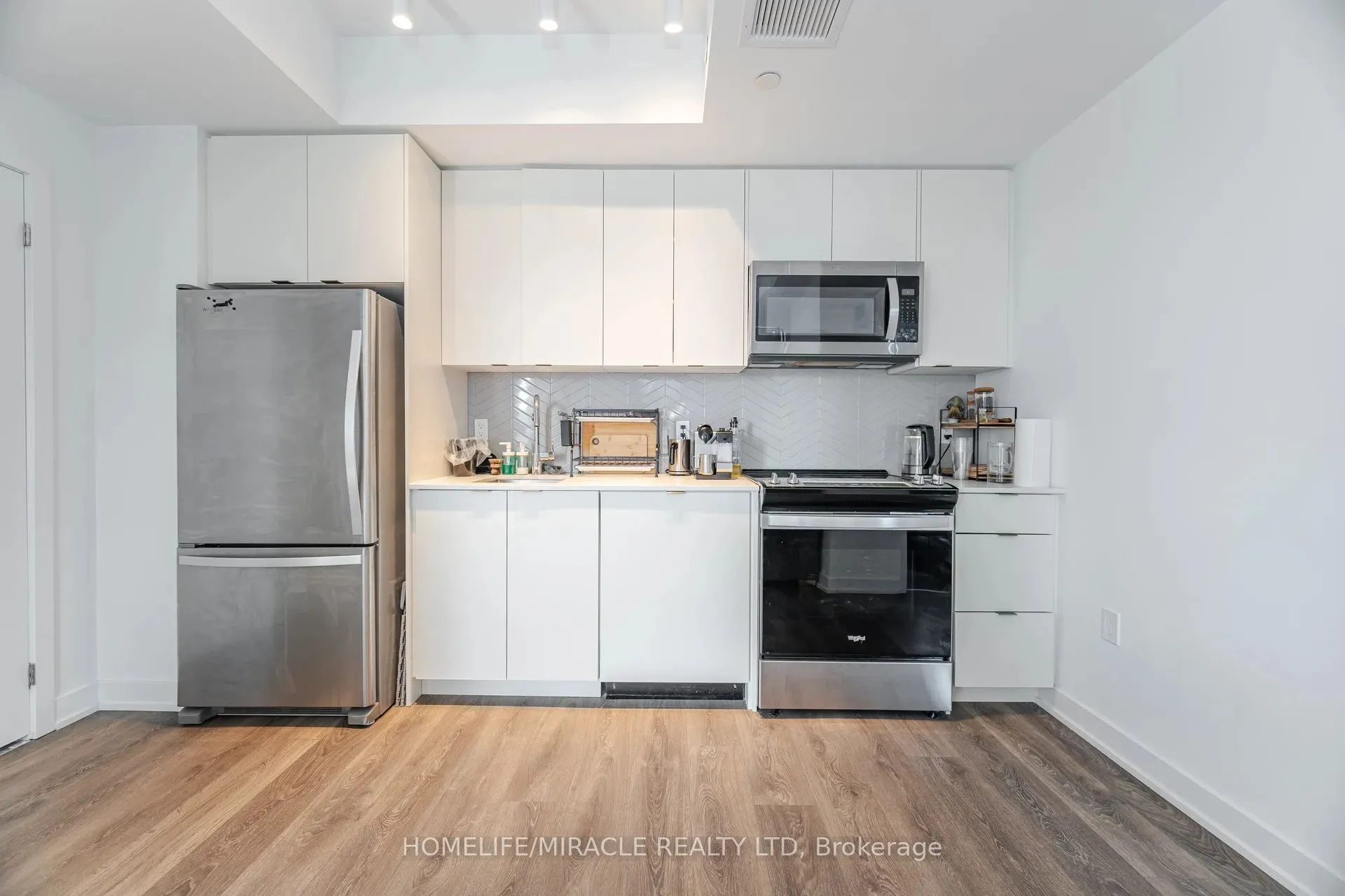 1604 Charles Street, #114