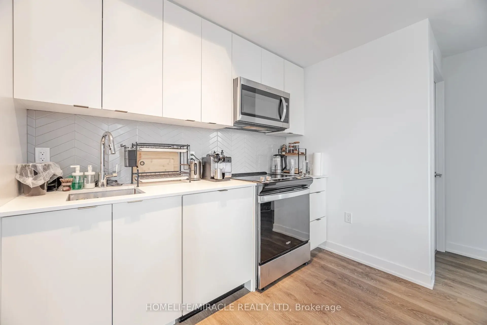 1604 Charles Street, #114