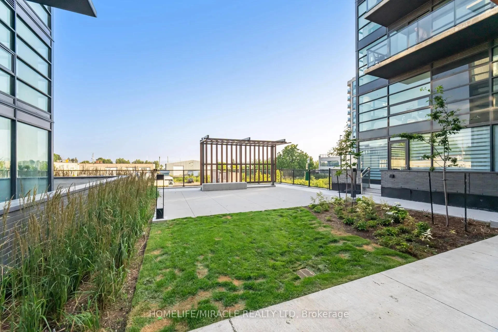 1604 Charles Street, #114
