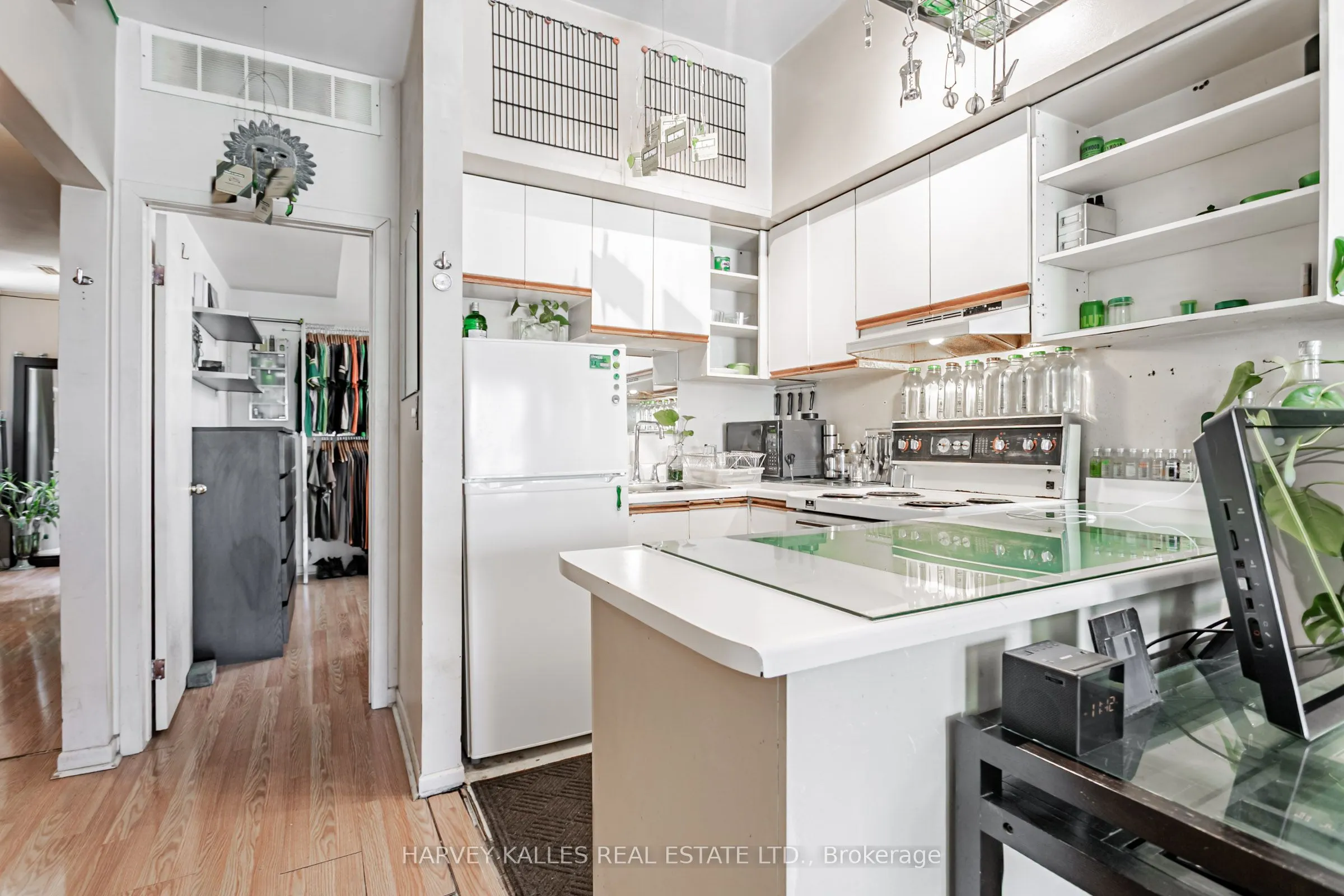 343 Greenwood Avenue