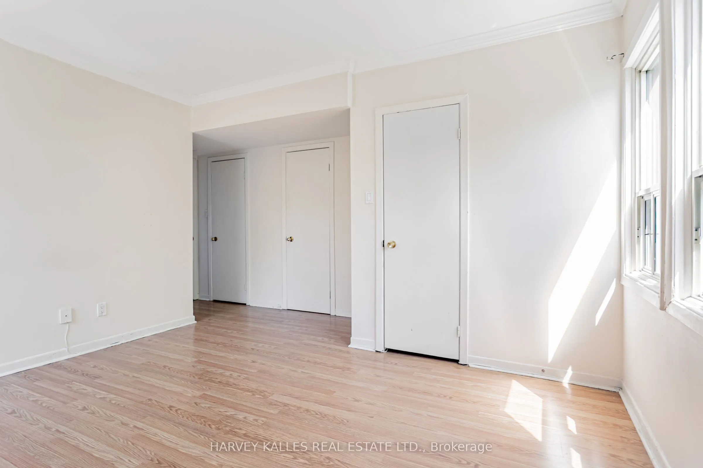 343 Greenwood Avenue