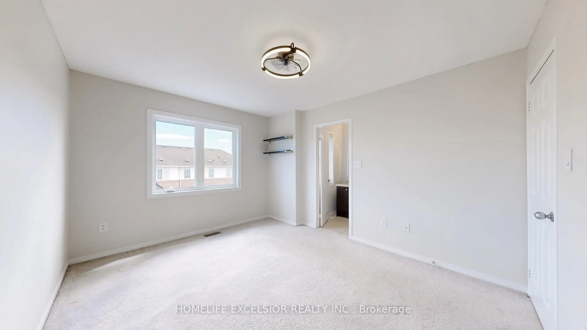 499 Rossland Road