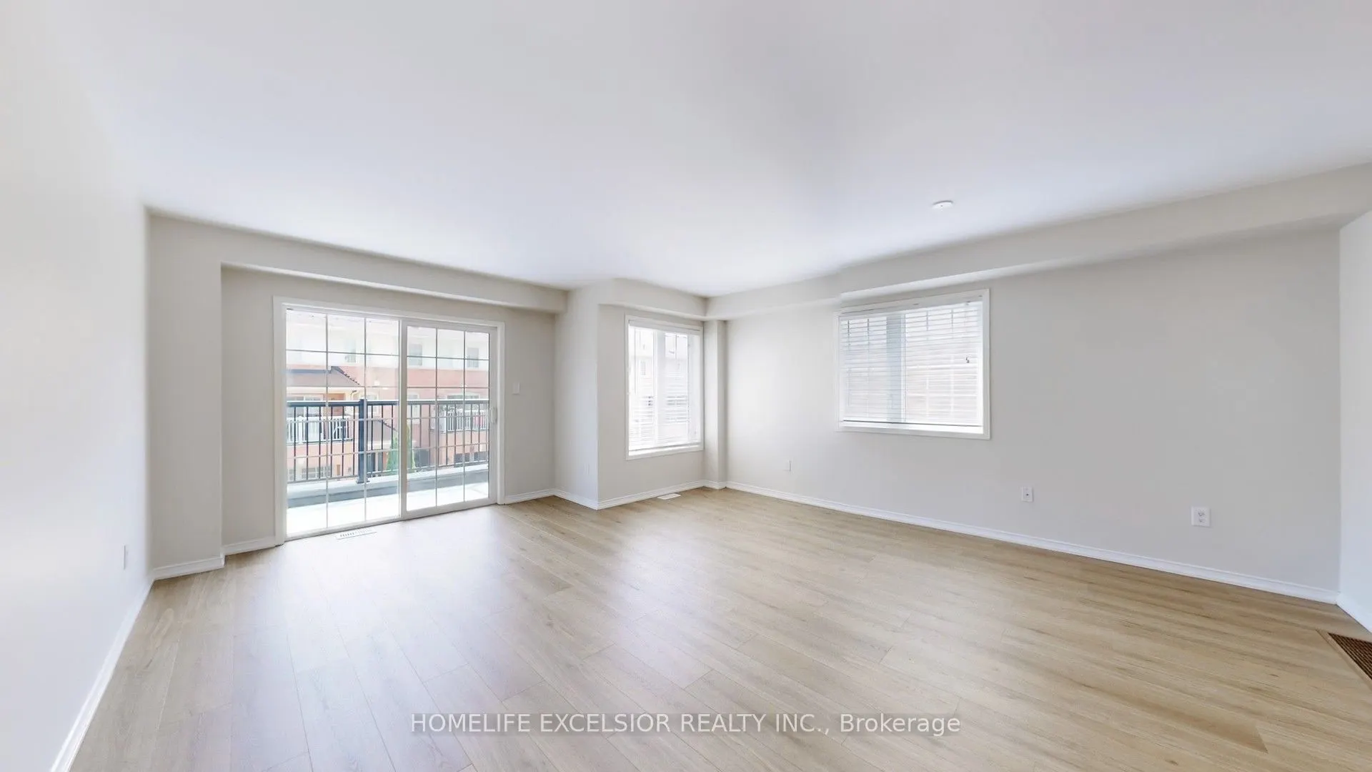 499 Rossland Road