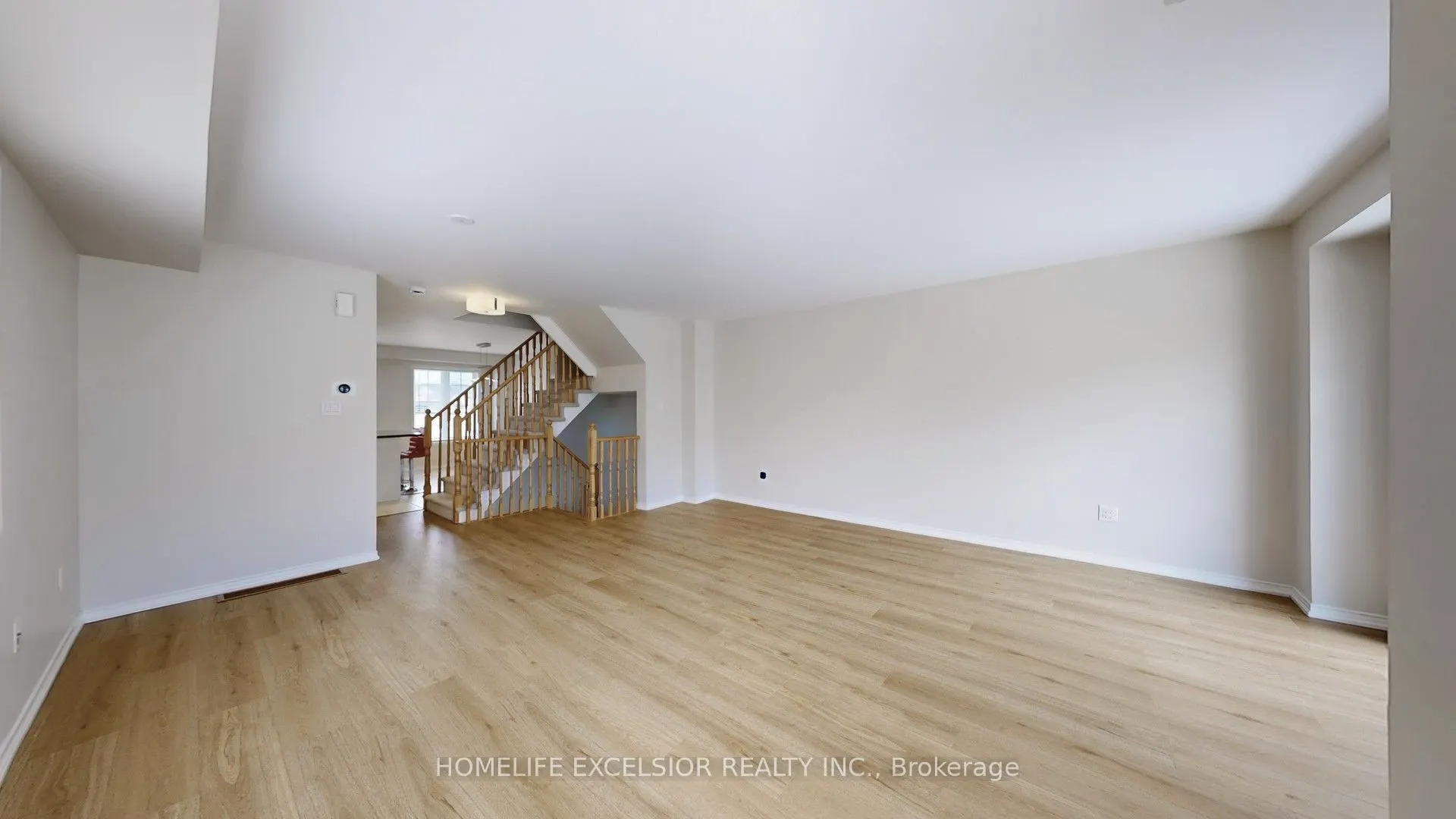 499 Rossland Road