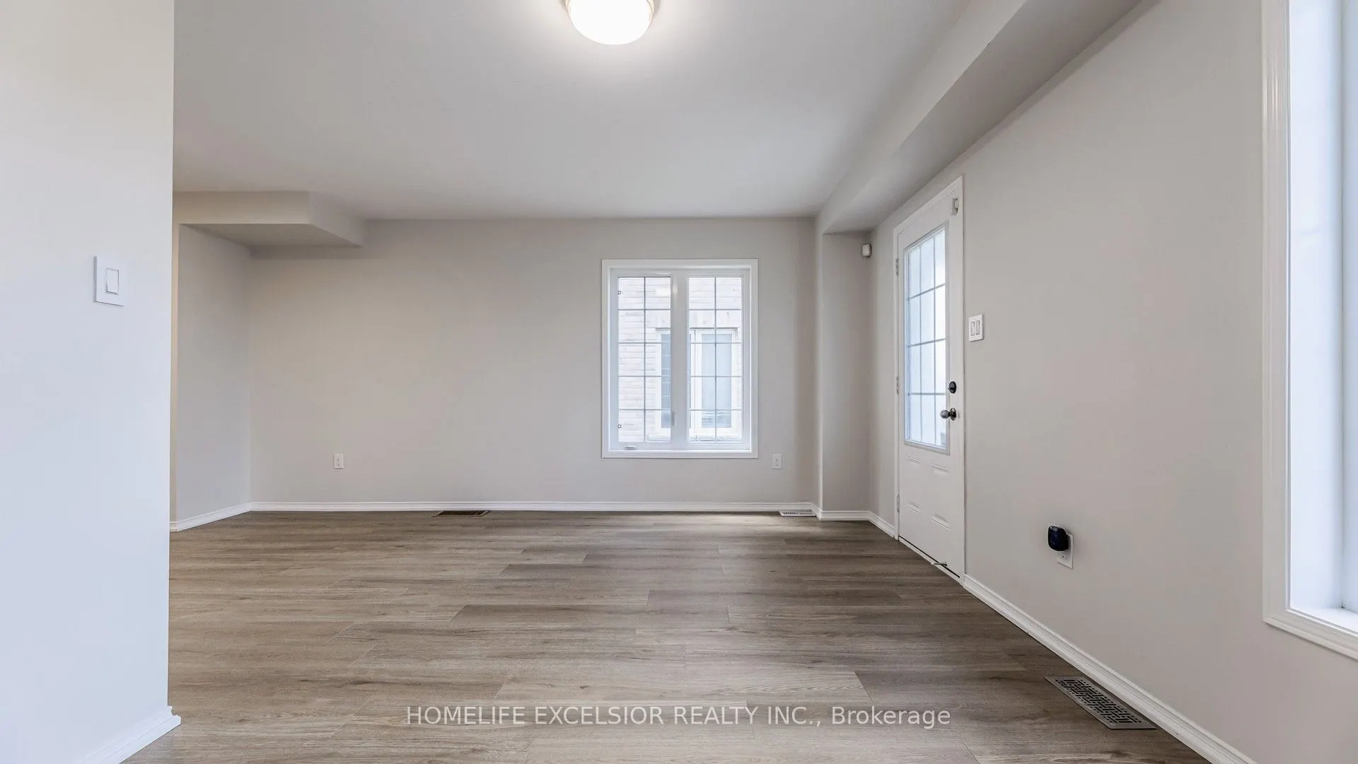 499 Rossland Road