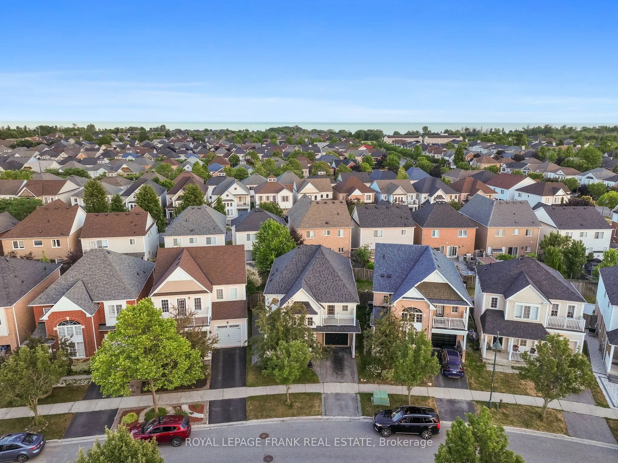 9 Holloway Drive