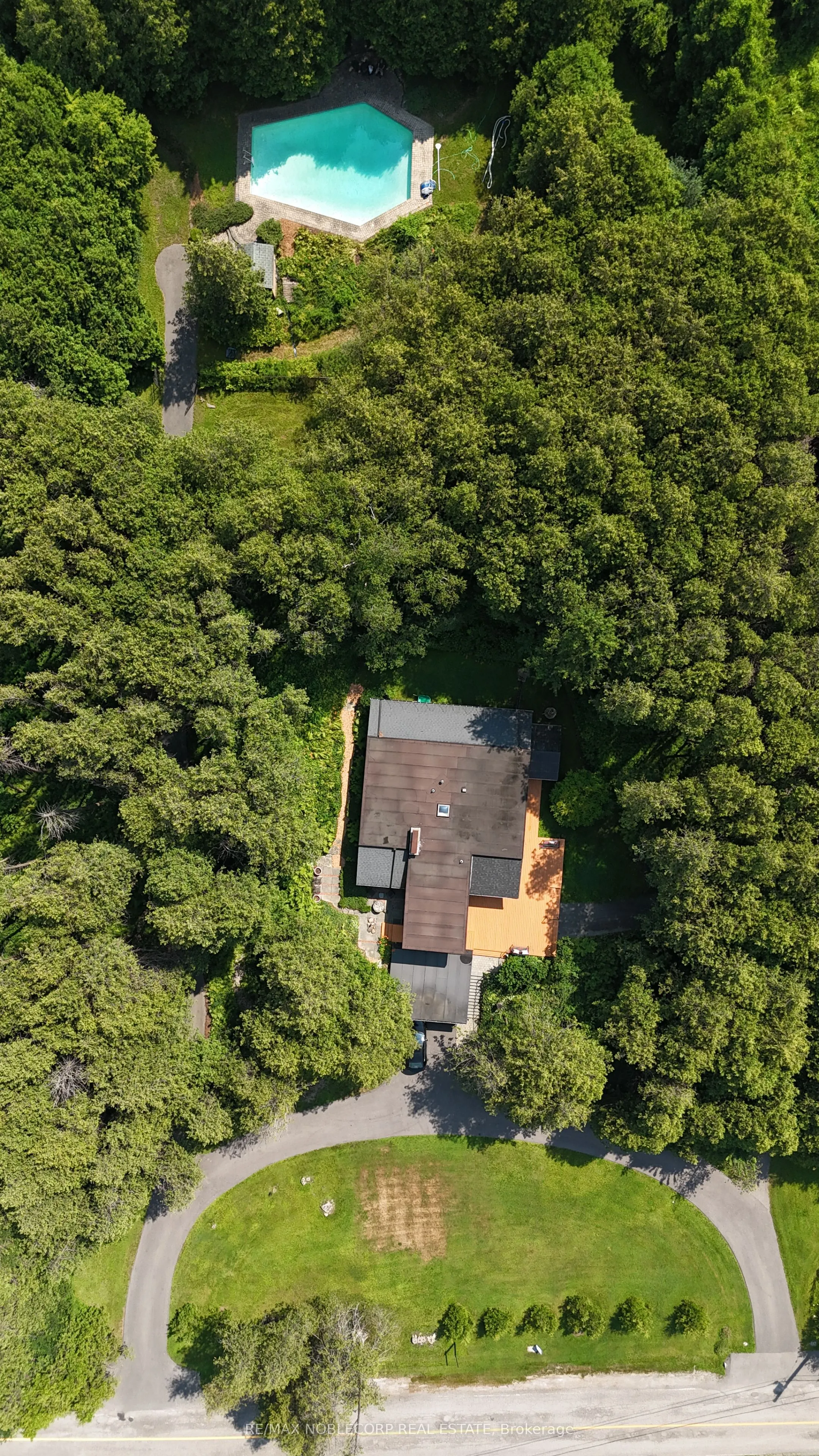 3435 Greenwood Road