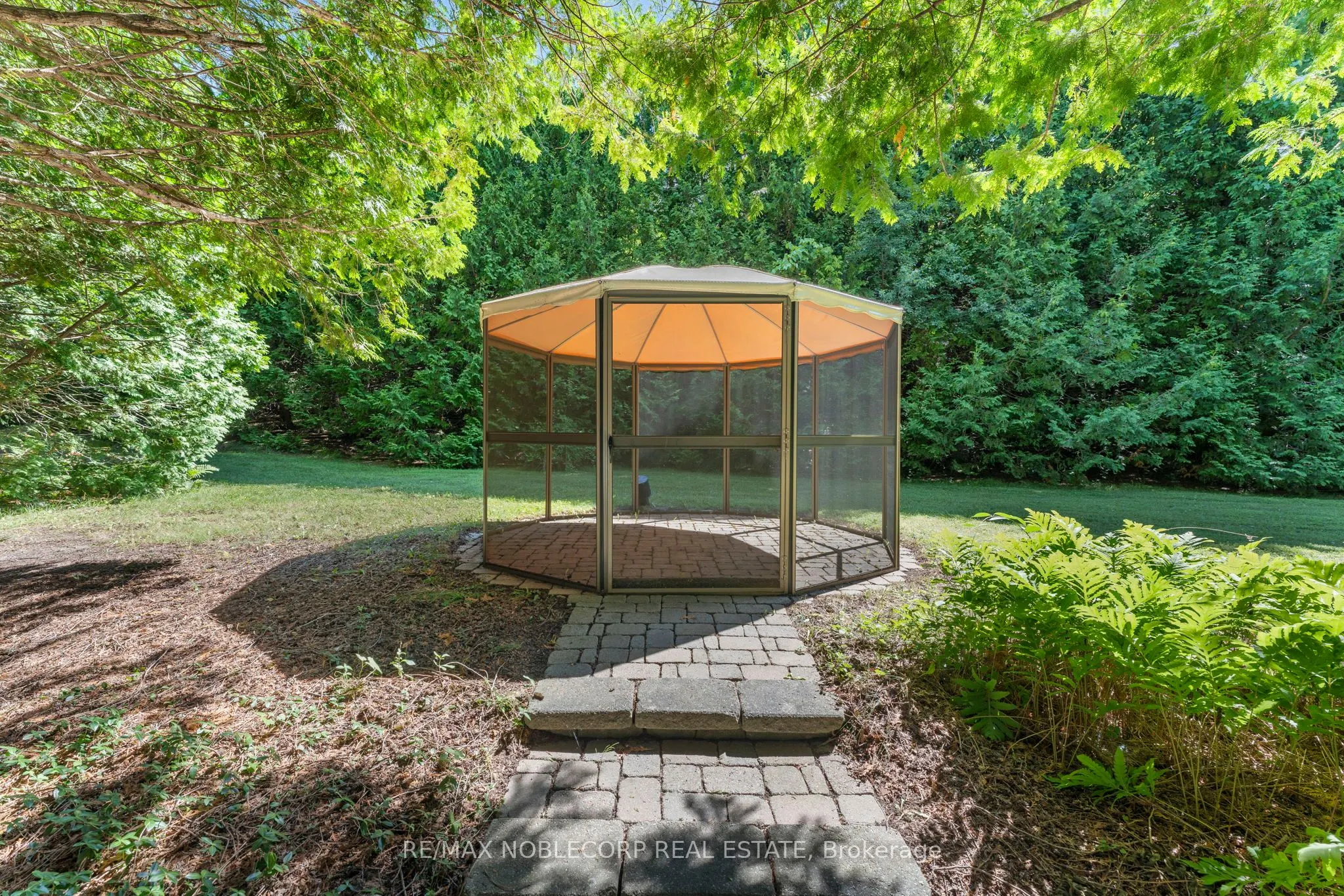 3435 Greenwood Road