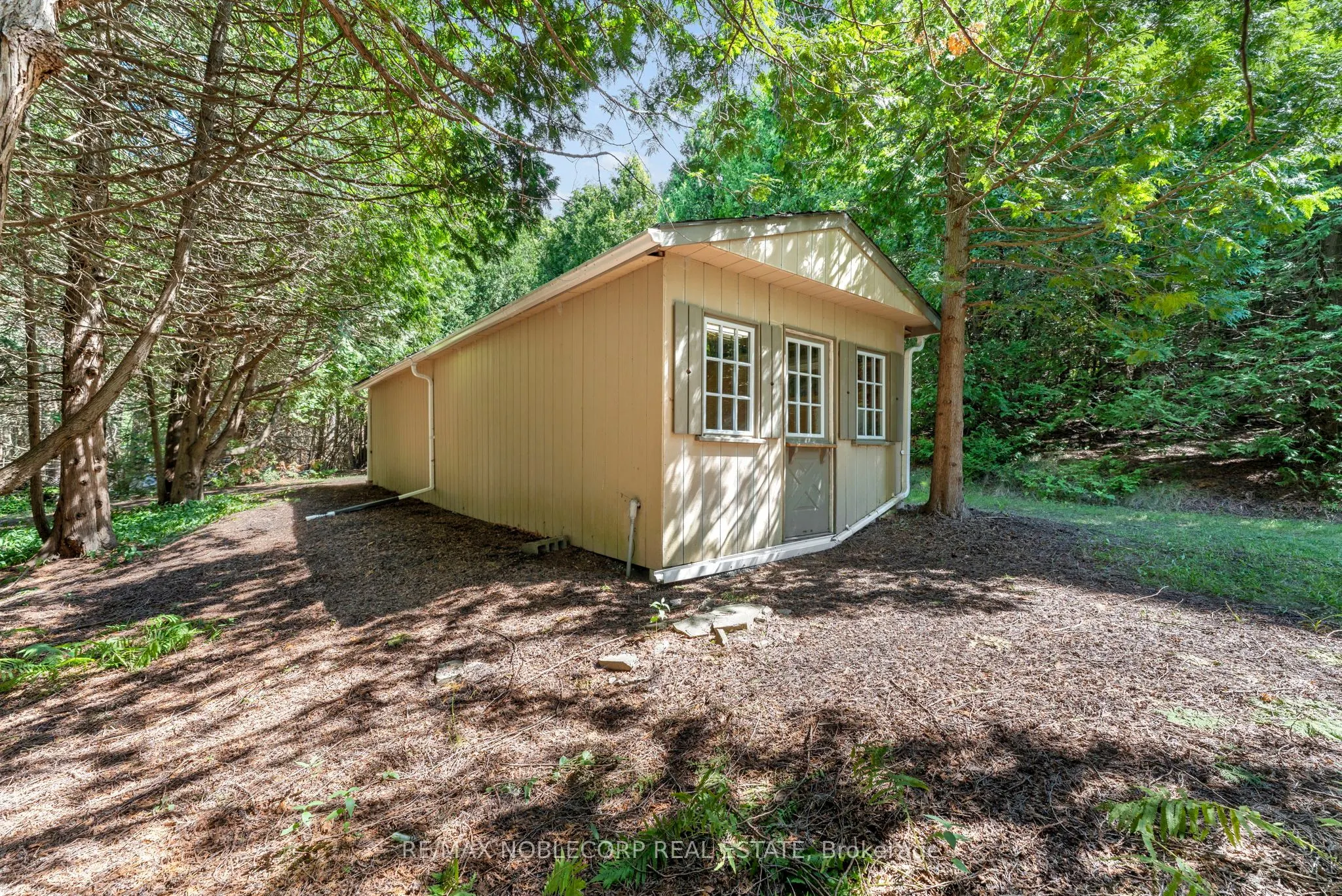 3435 Greenwood Road