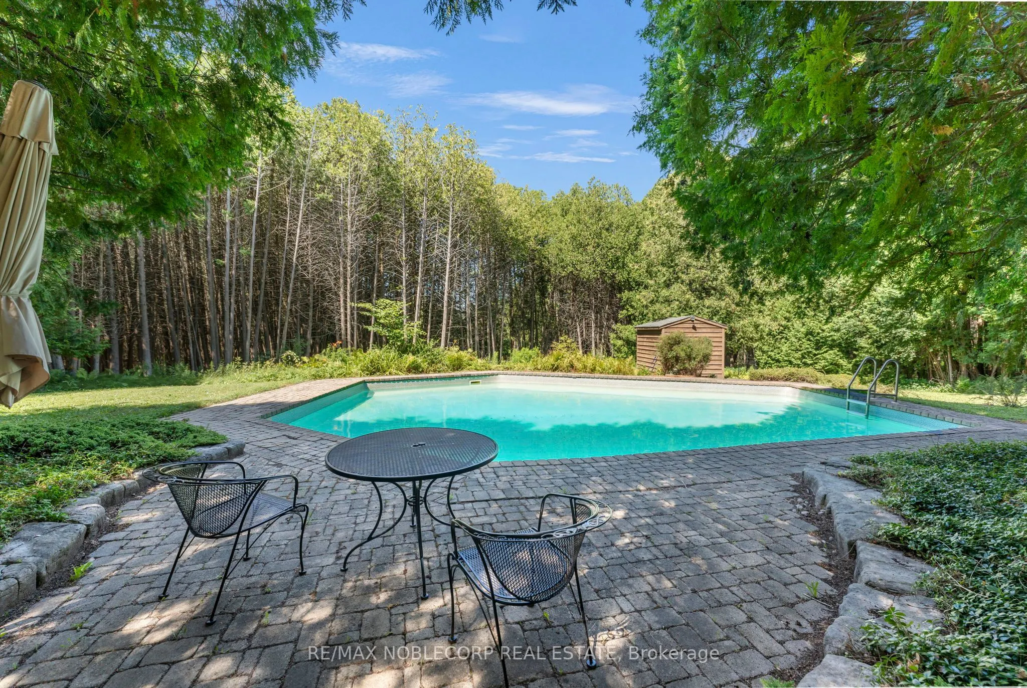 3435 Greenwood Road