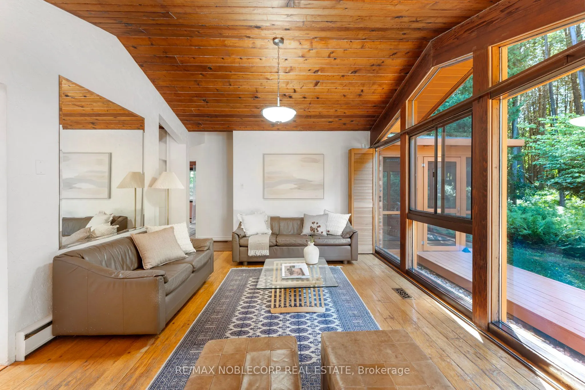 3435 Greenwood Road