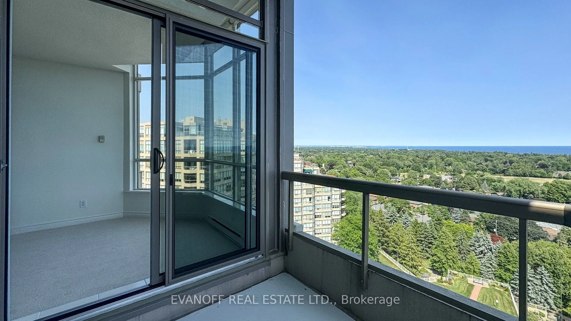 10 Guildwood Parkway, #PH22