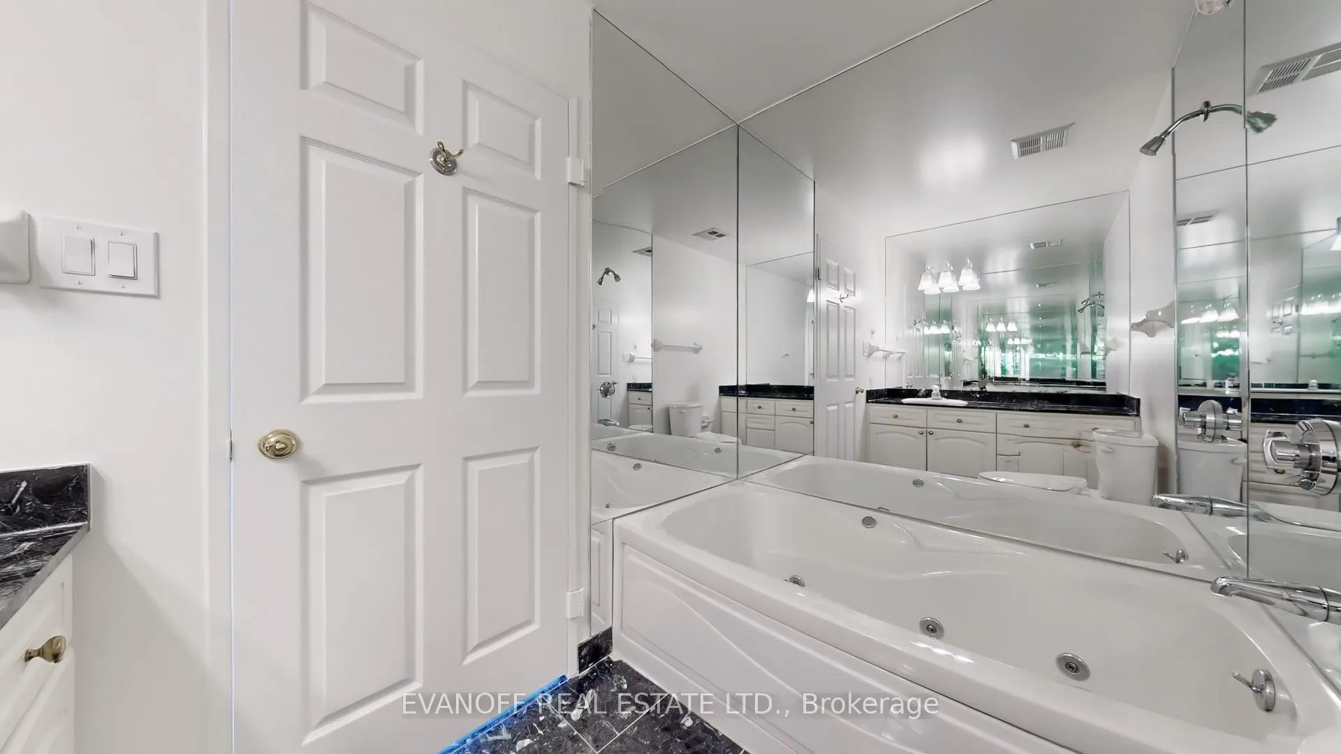 10 Guildwood Parkway, #PH22