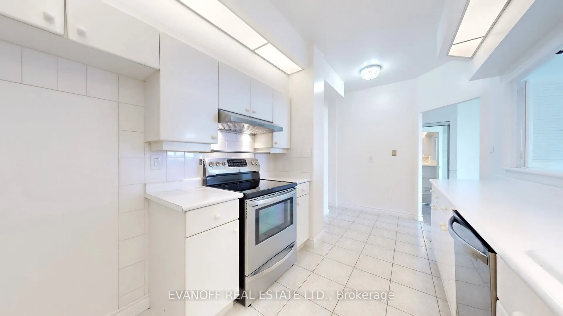 10 Guildwood Parkway, #PH22