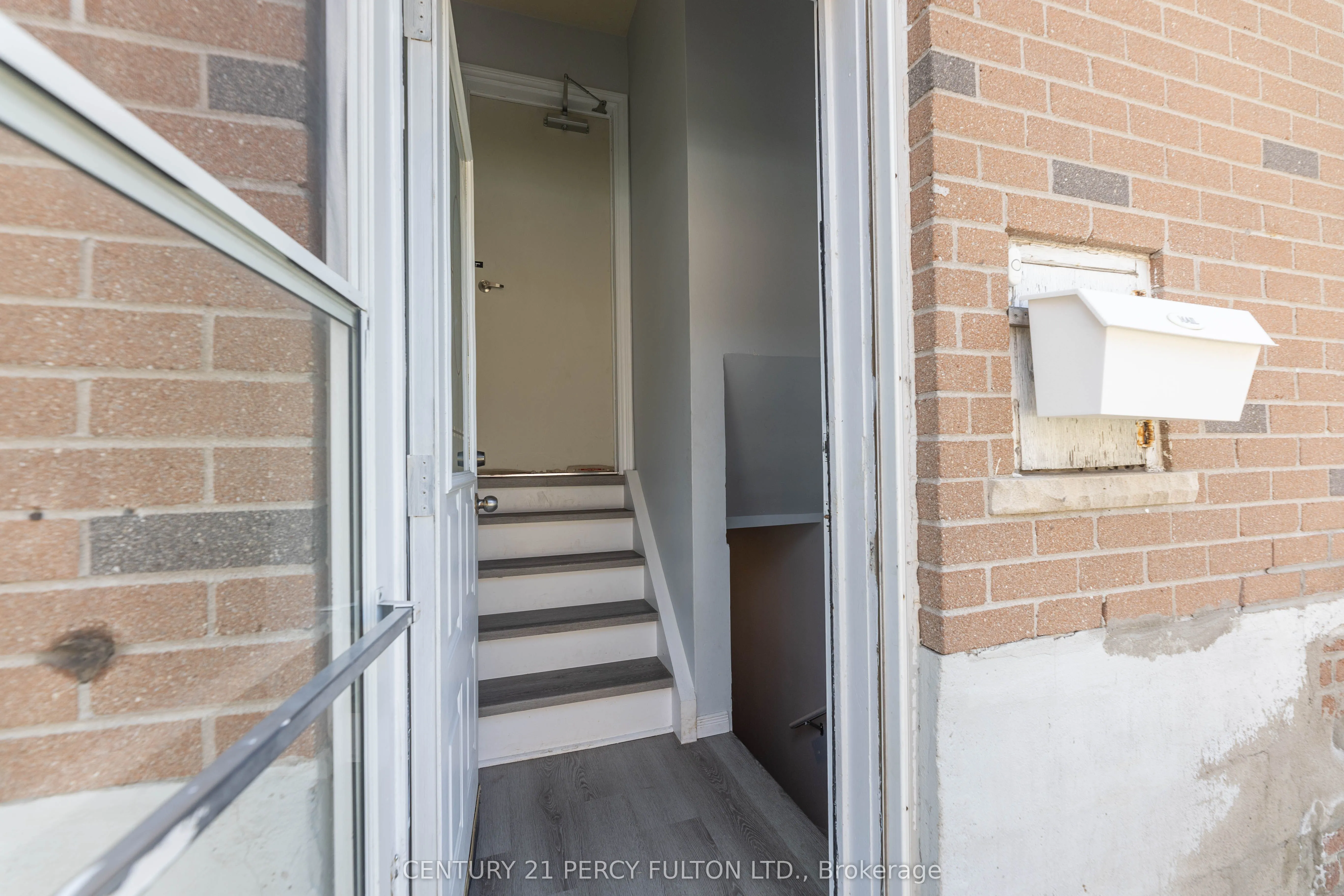 647 Perry Crescent, #Bsmt