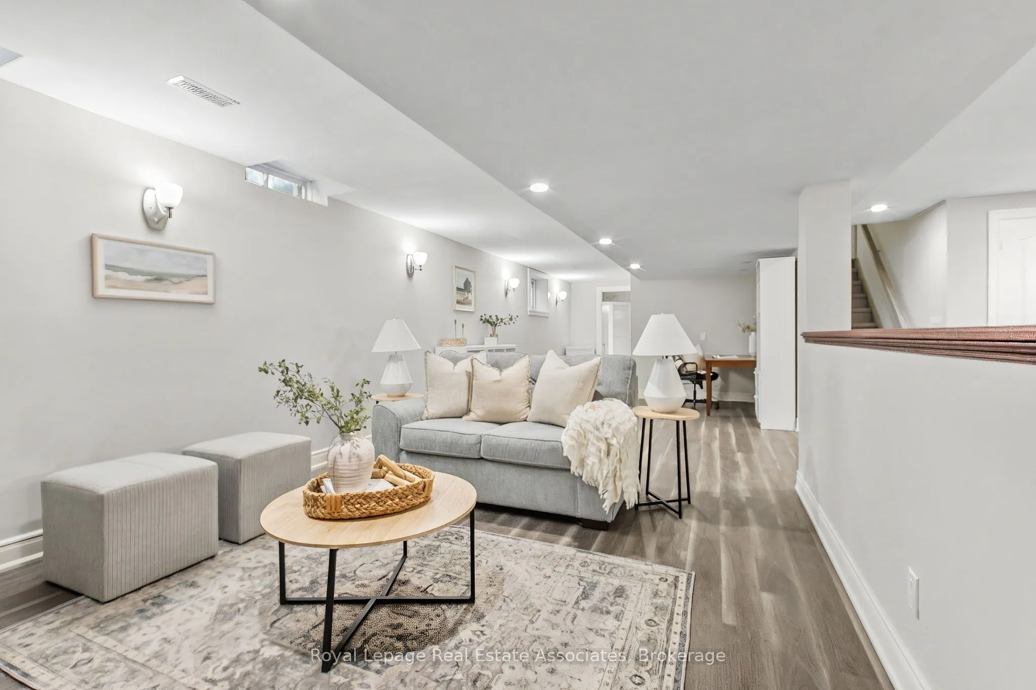 10 Westacott Crescent