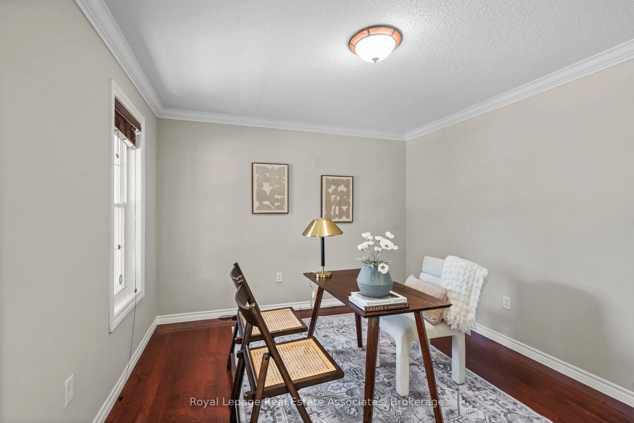 10 Westacott Crescent