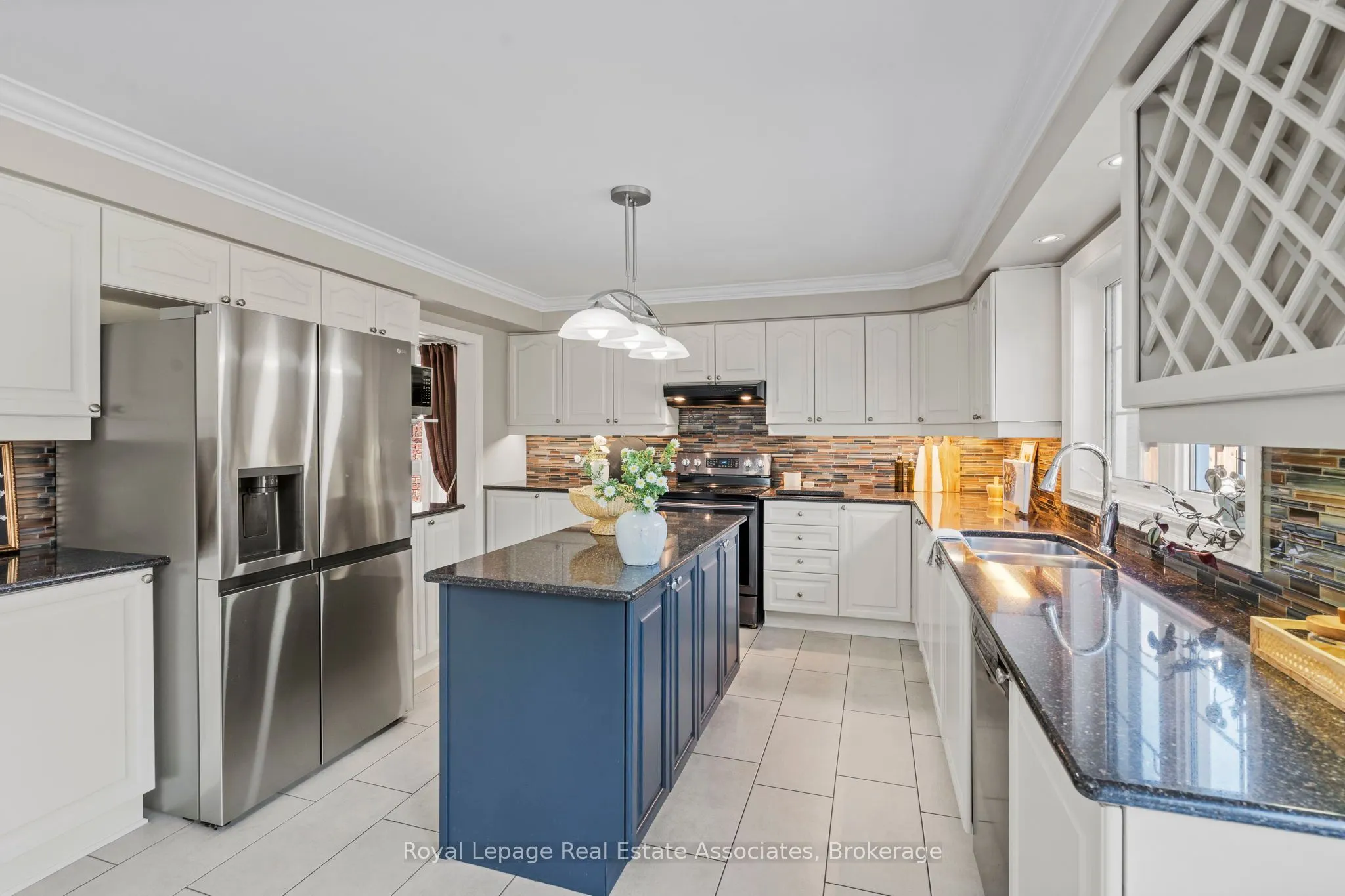 10 Westacott Crescent