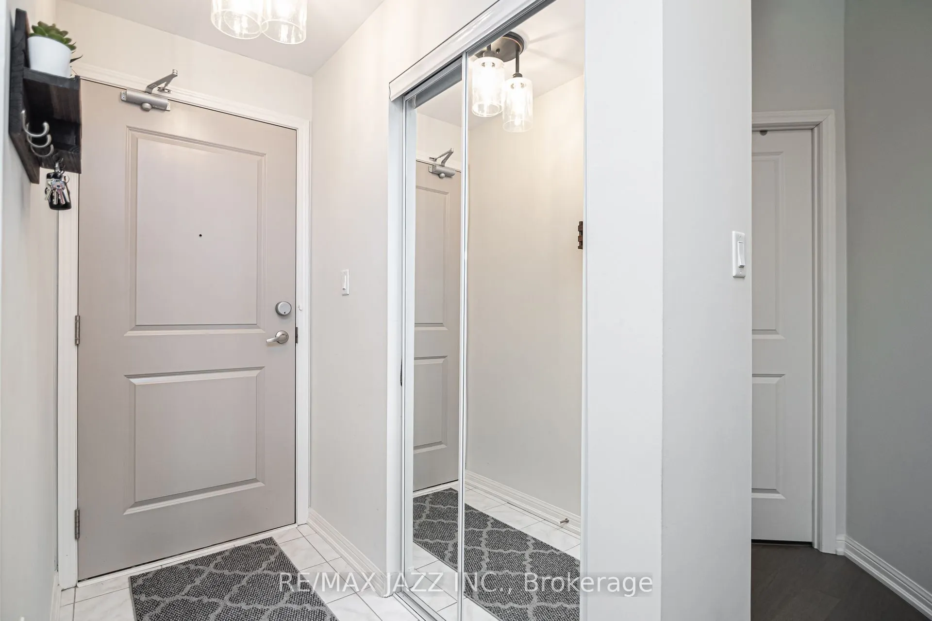 80 Aspen Springs Drive, #123