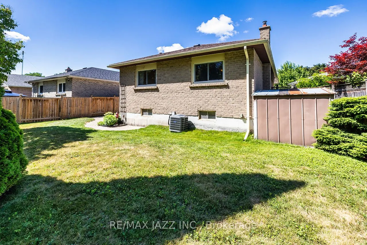 55 Regency Crescent
