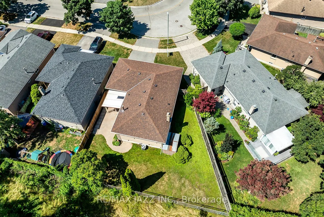 55 Regency Crescent