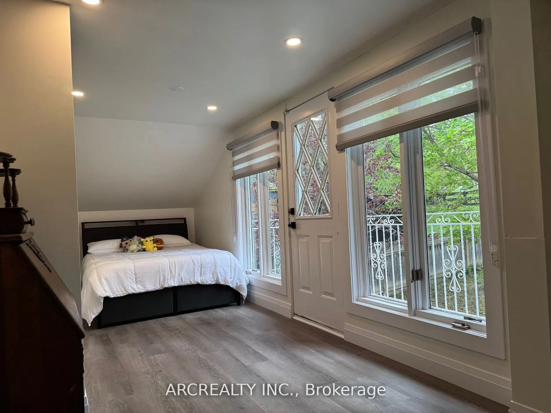 420 Fralicks Beach Road