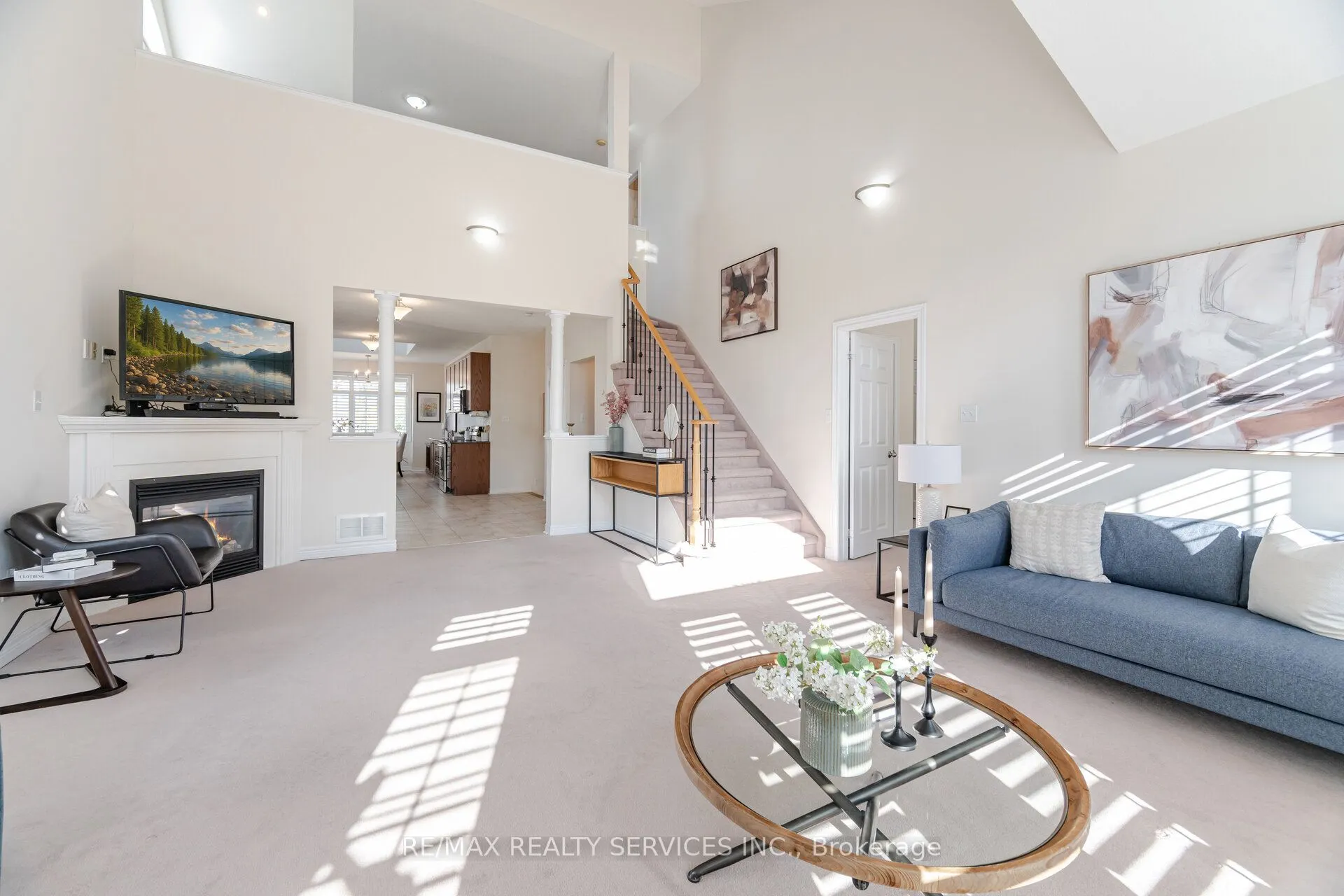 472 West Scugog Lane