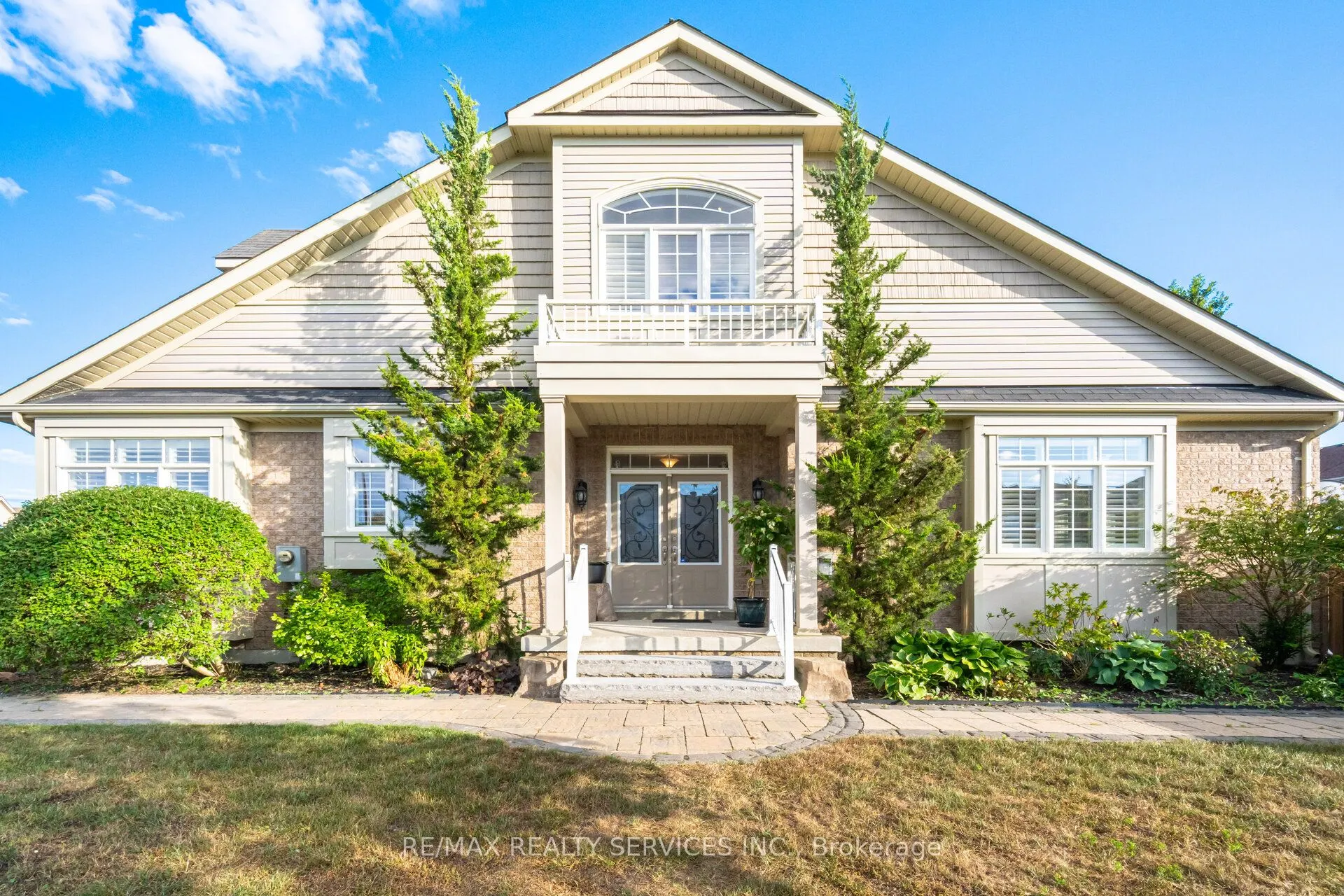472 West Scugog Lane