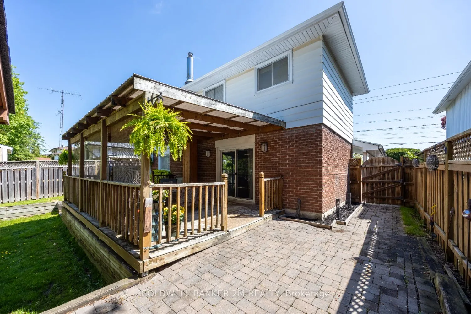 246 Harmony Road N