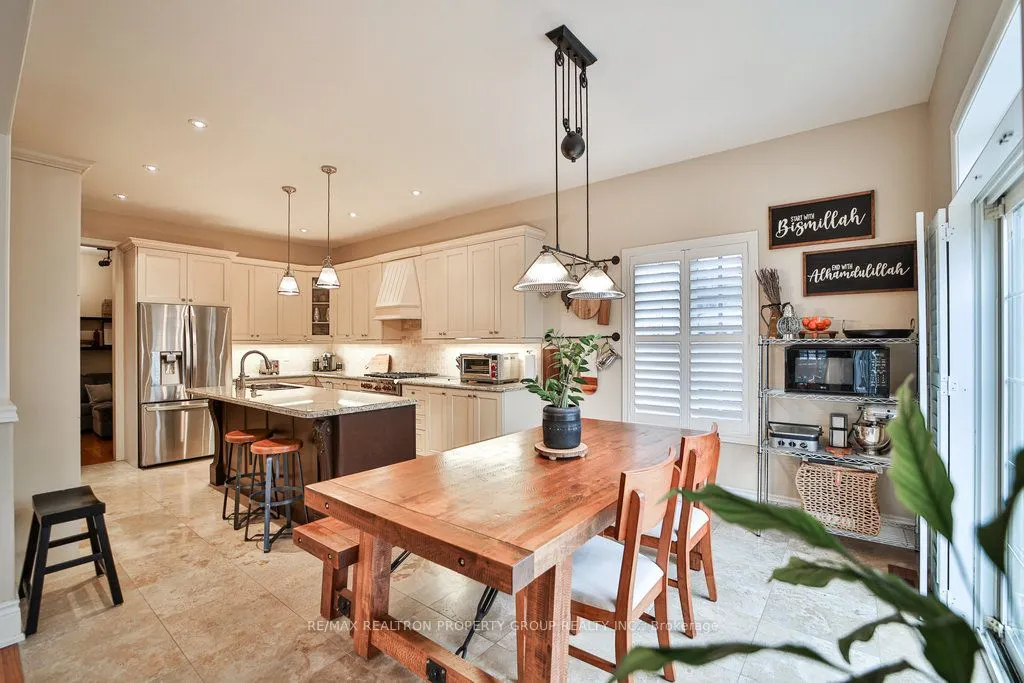 168 Twyn Rivers Drive