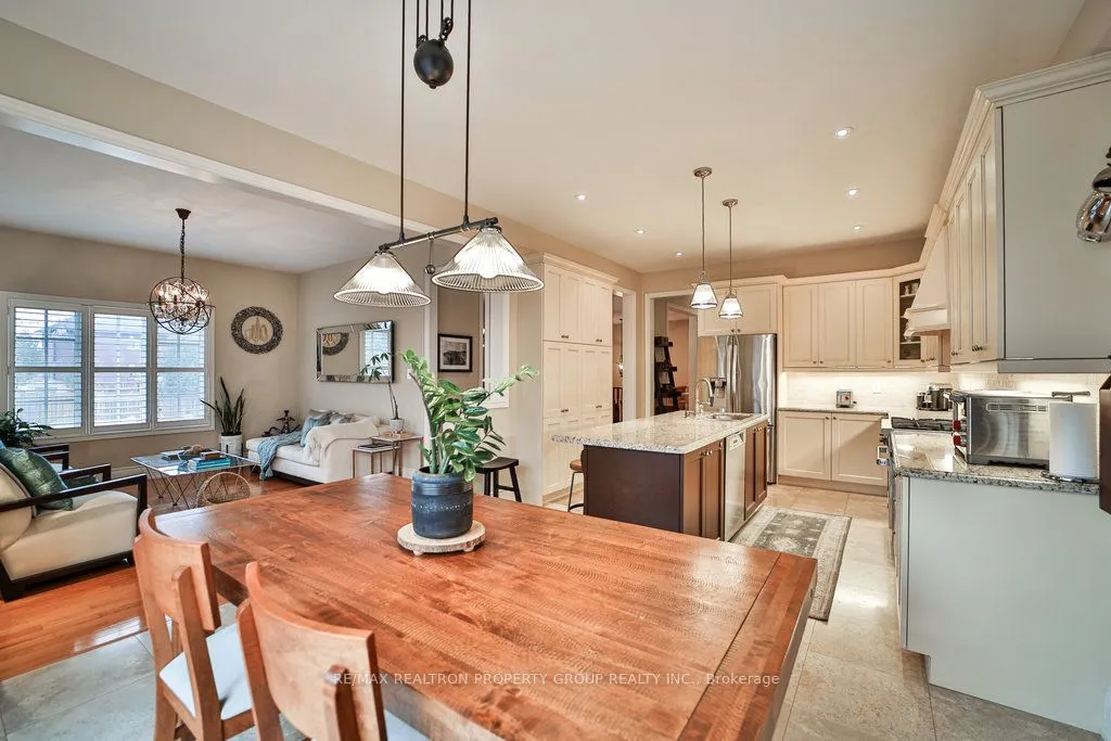 168 Twyn Rivers Drive