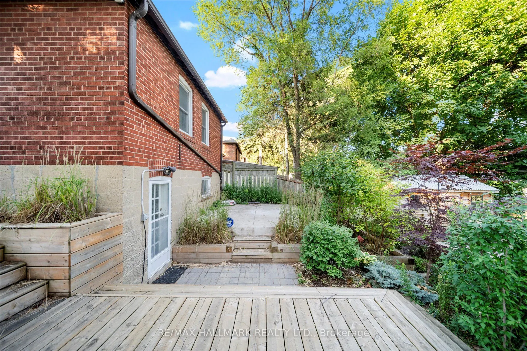 1231 Kingston Road