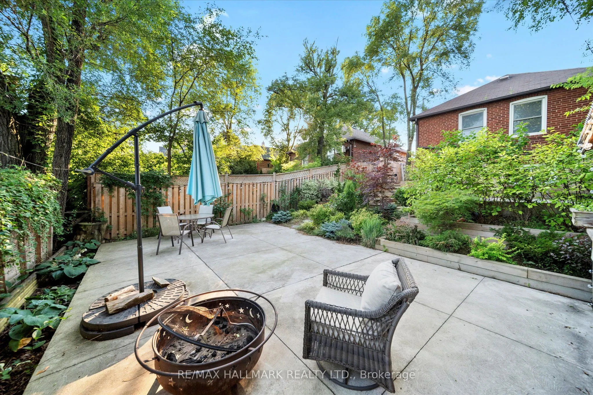 1231 Kingston Road