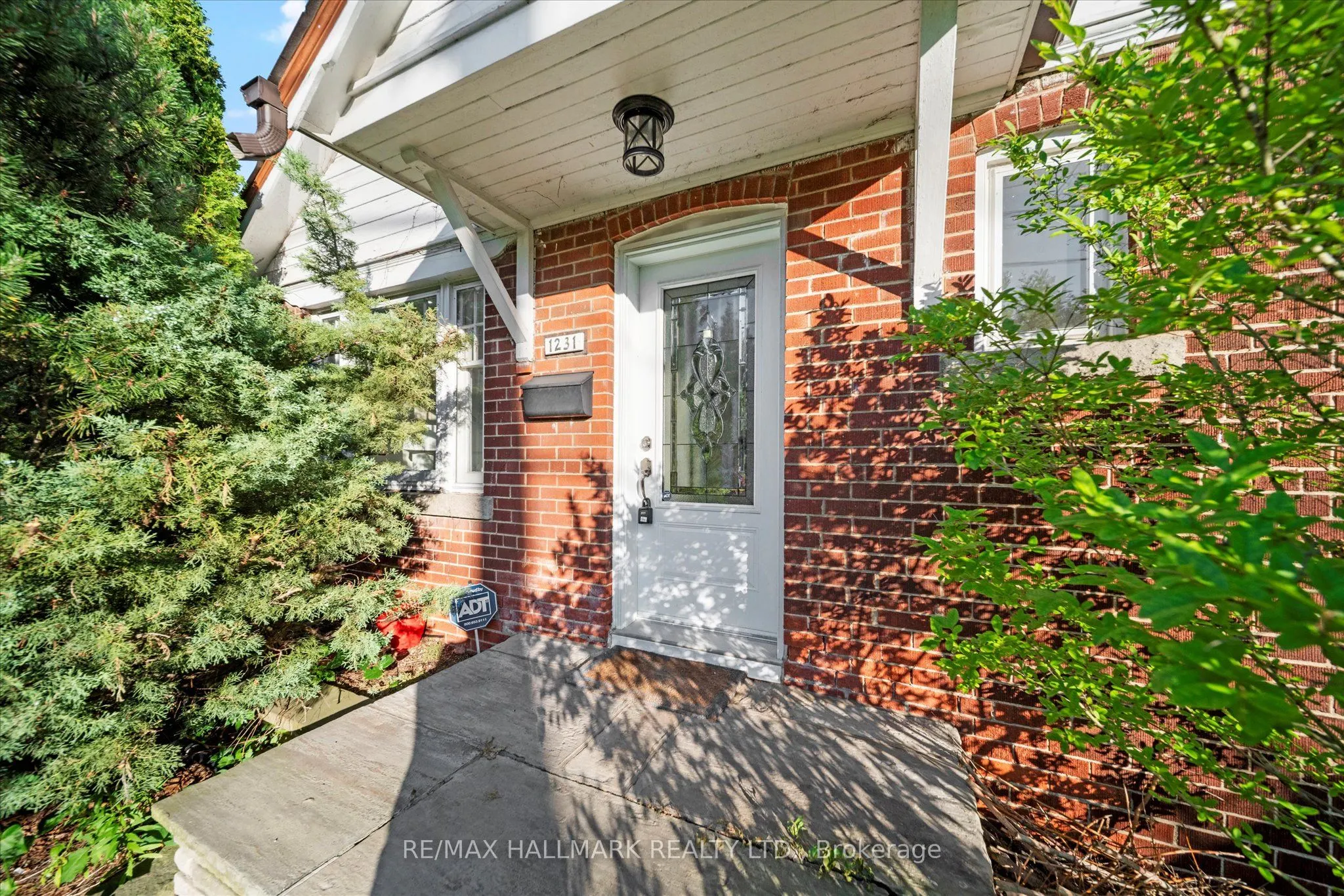 1231 Kingston Road