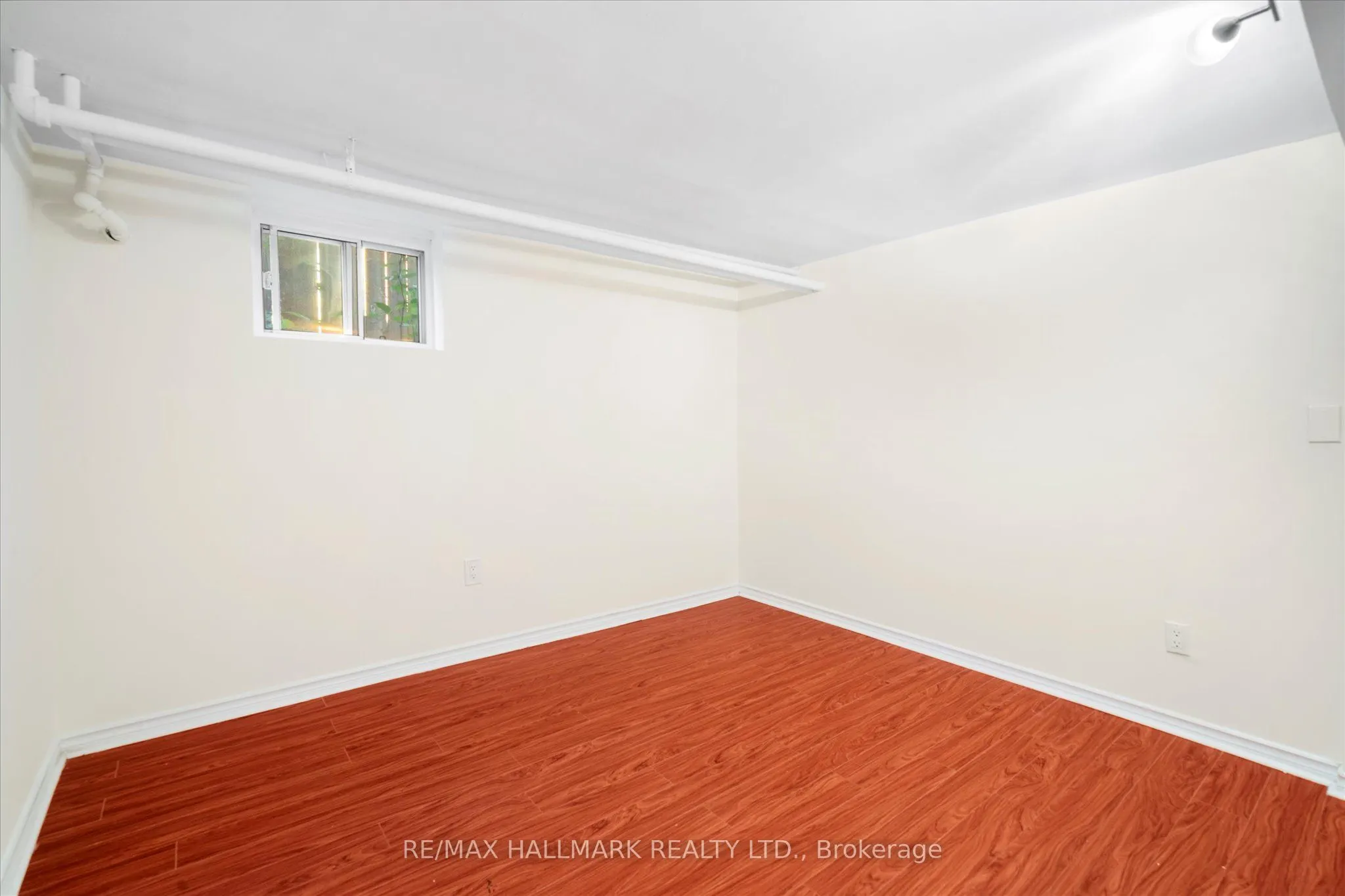 1231 Kingston Road
