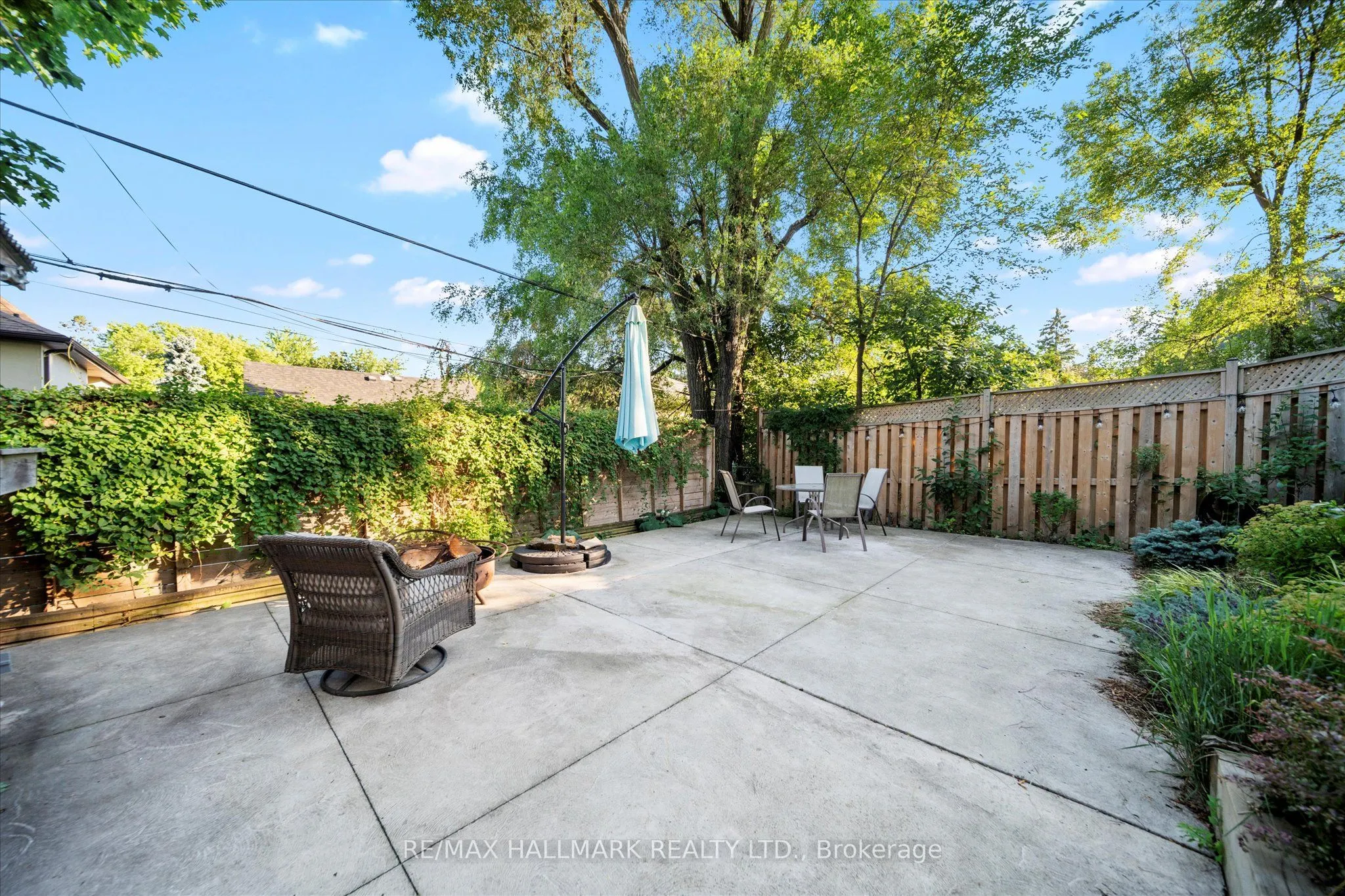 1231 Kingston Road