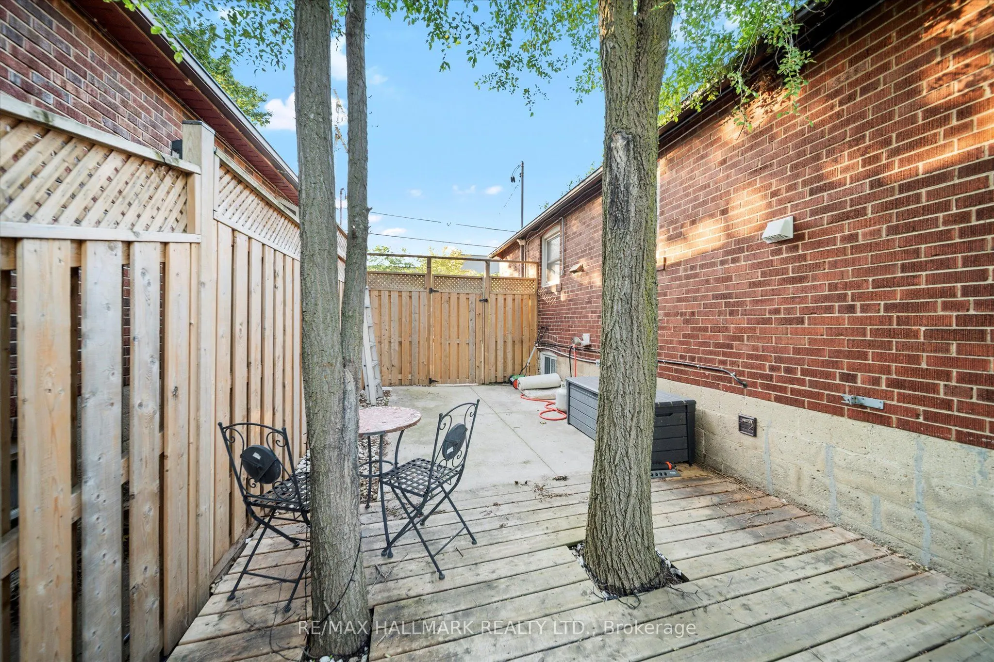 1231 Kingston Road