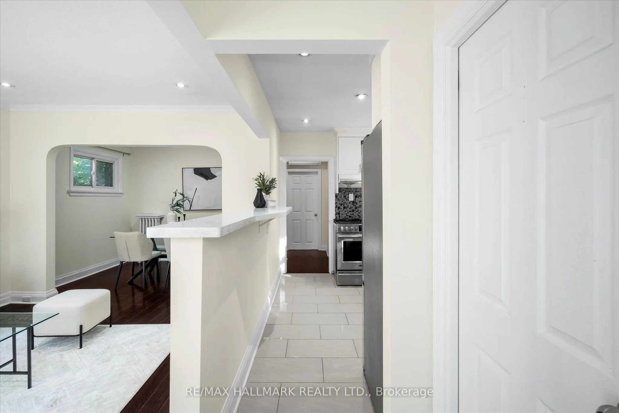 1231 Kingston Road
