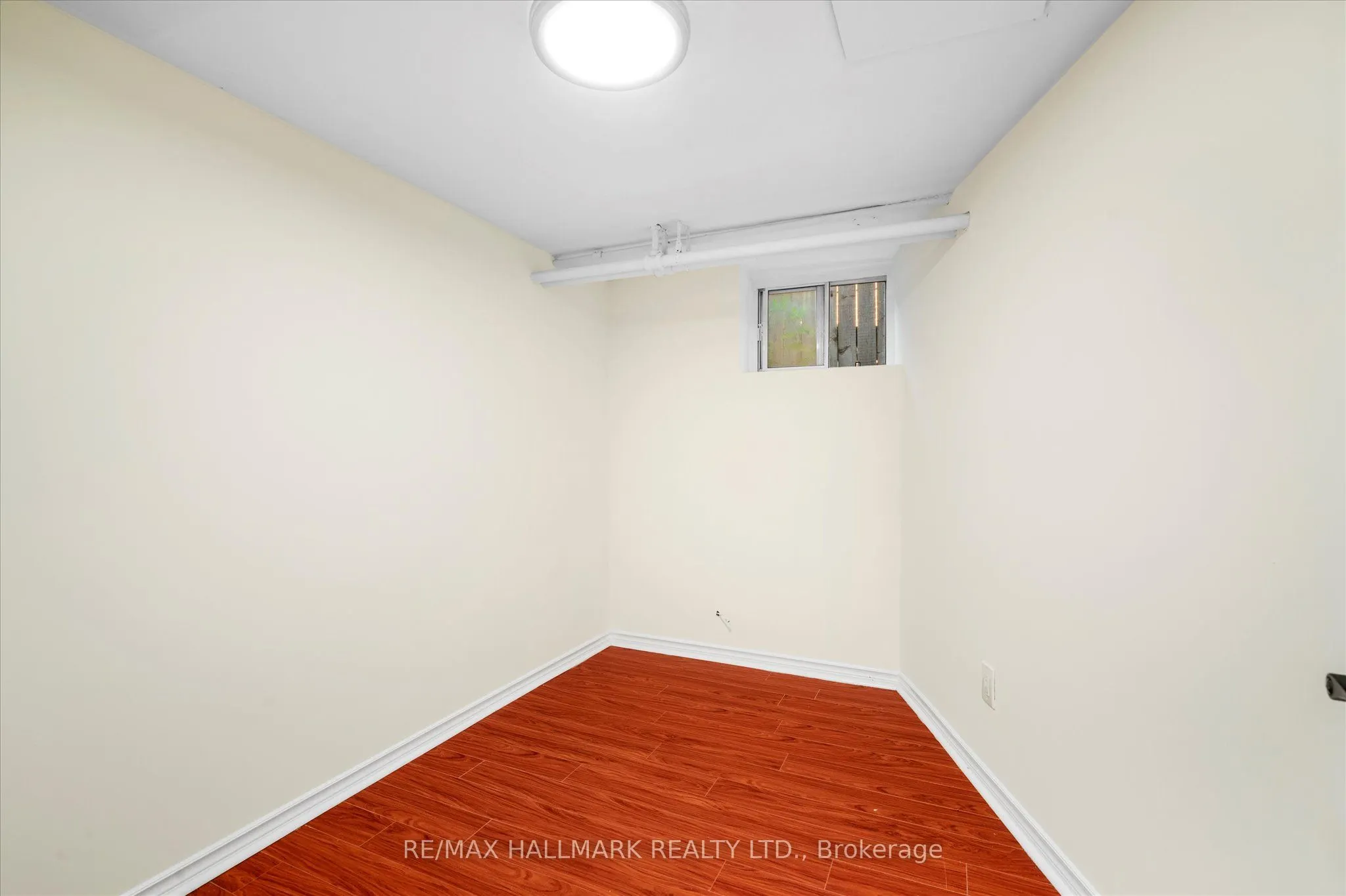 1231 Kingston Road