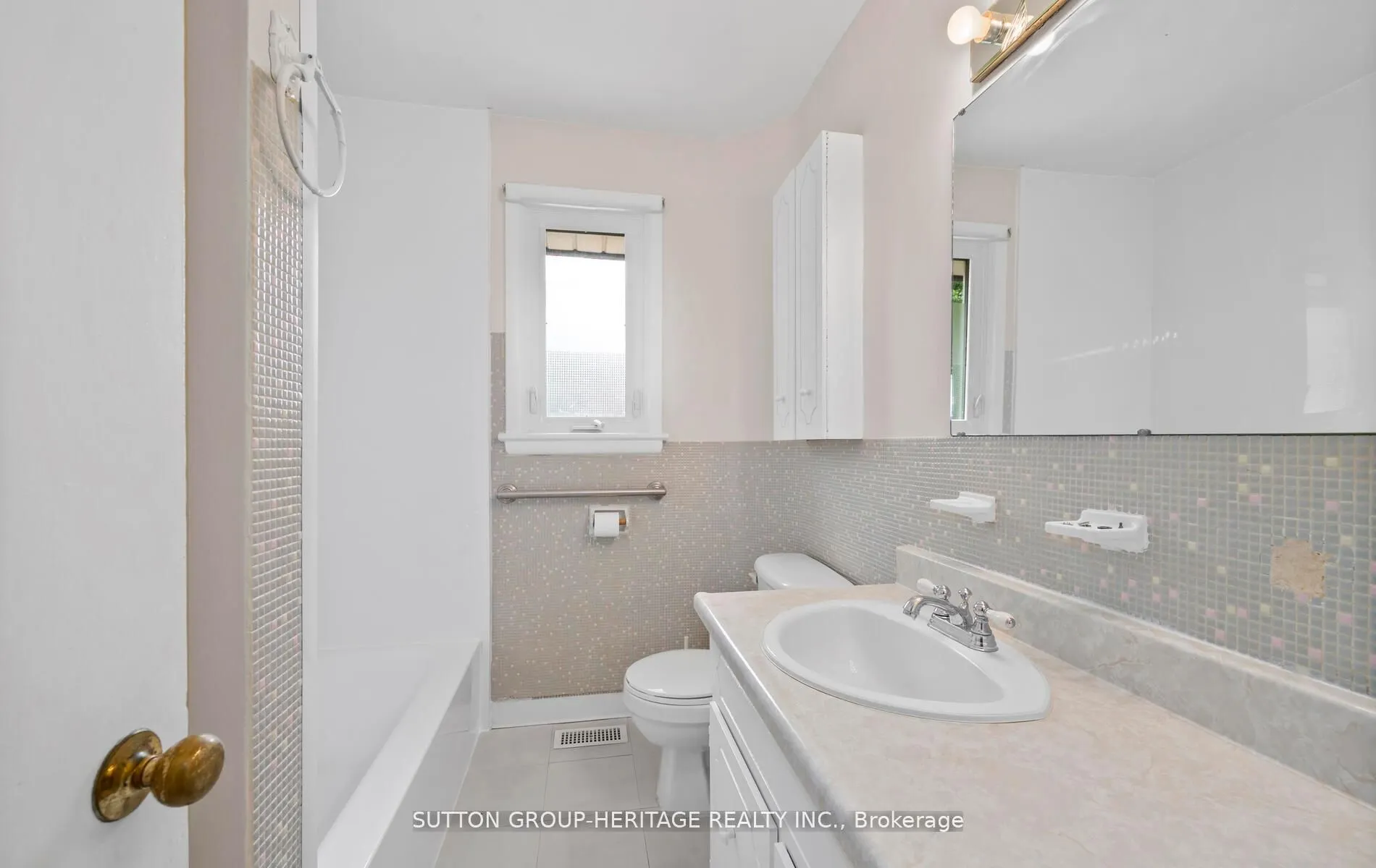 51 Admiral Road