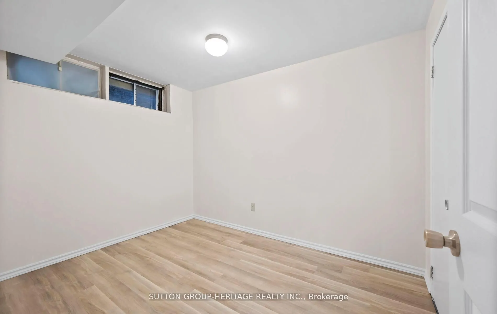 51 Admiral Road