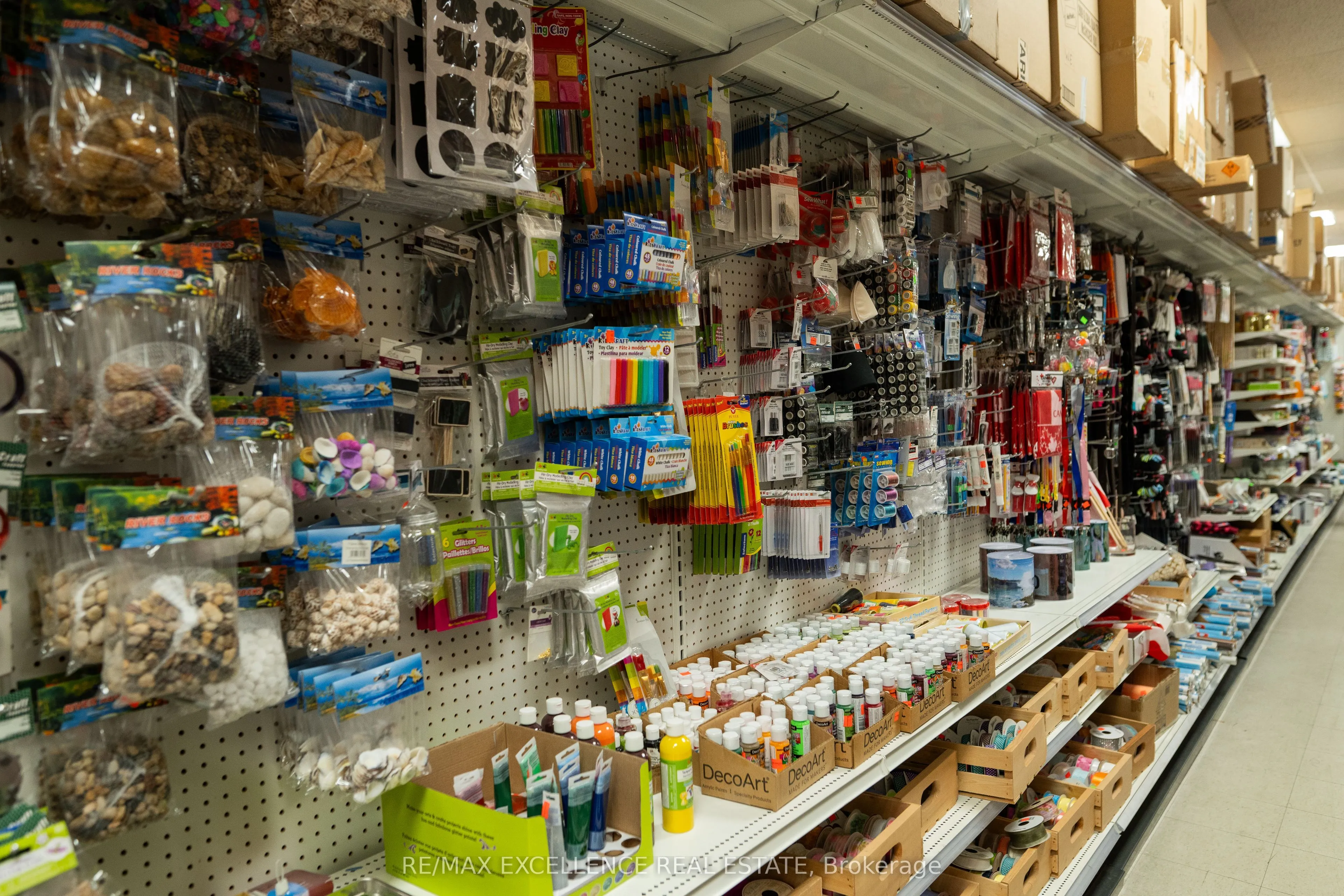 555 Rossland Road E, #12