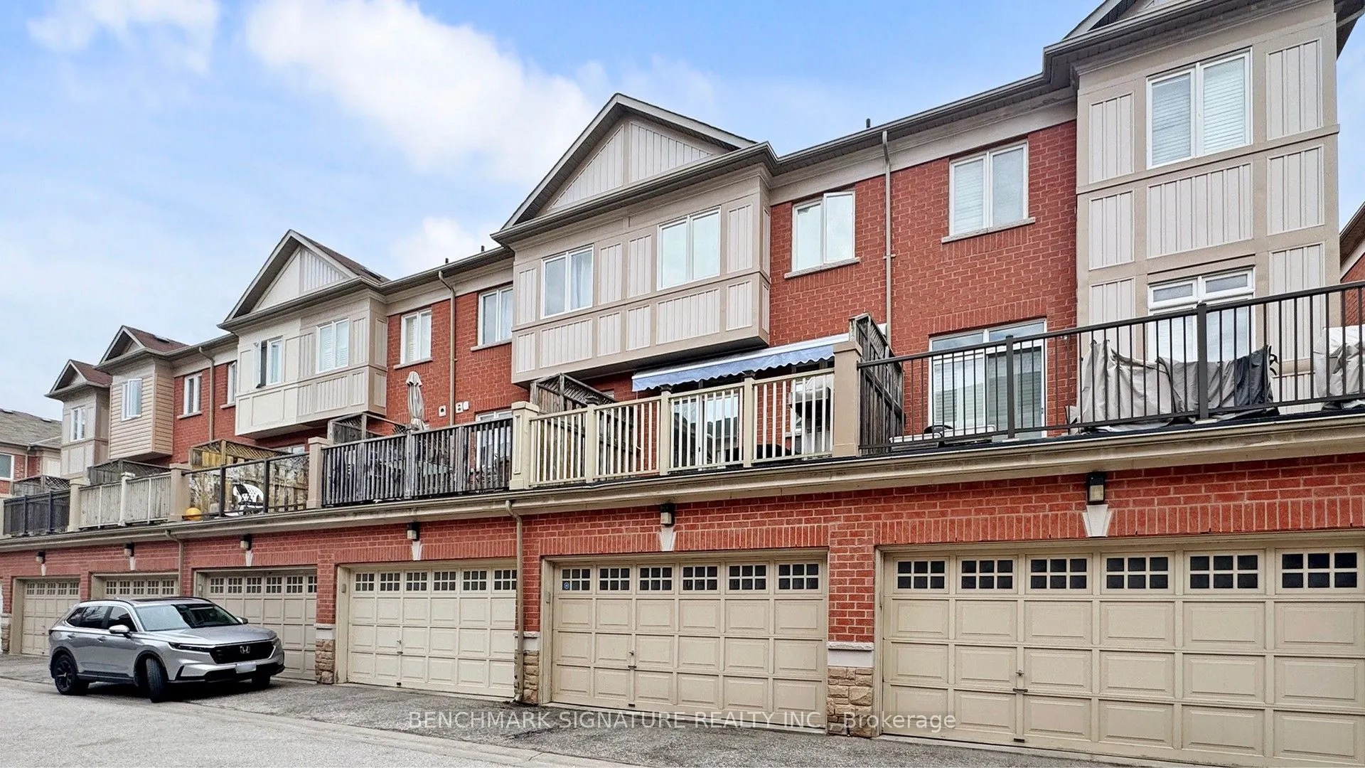 73 Stagecoach Circle