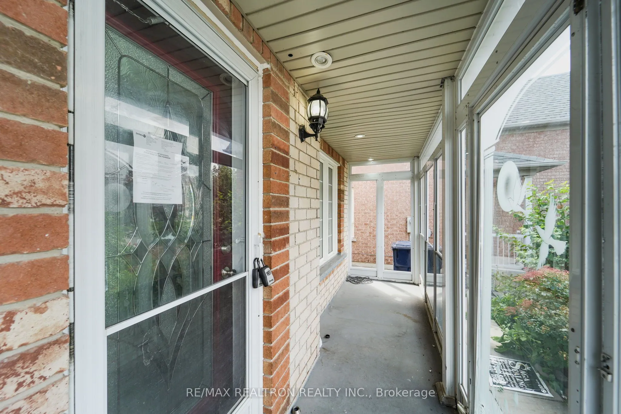 607 Staines Road