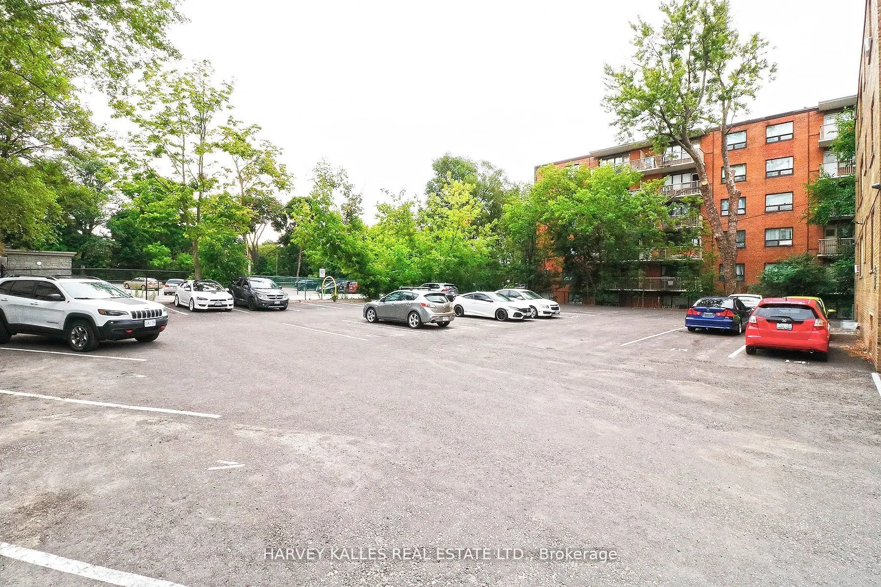1751 Victoria Pk Avenue, #201
