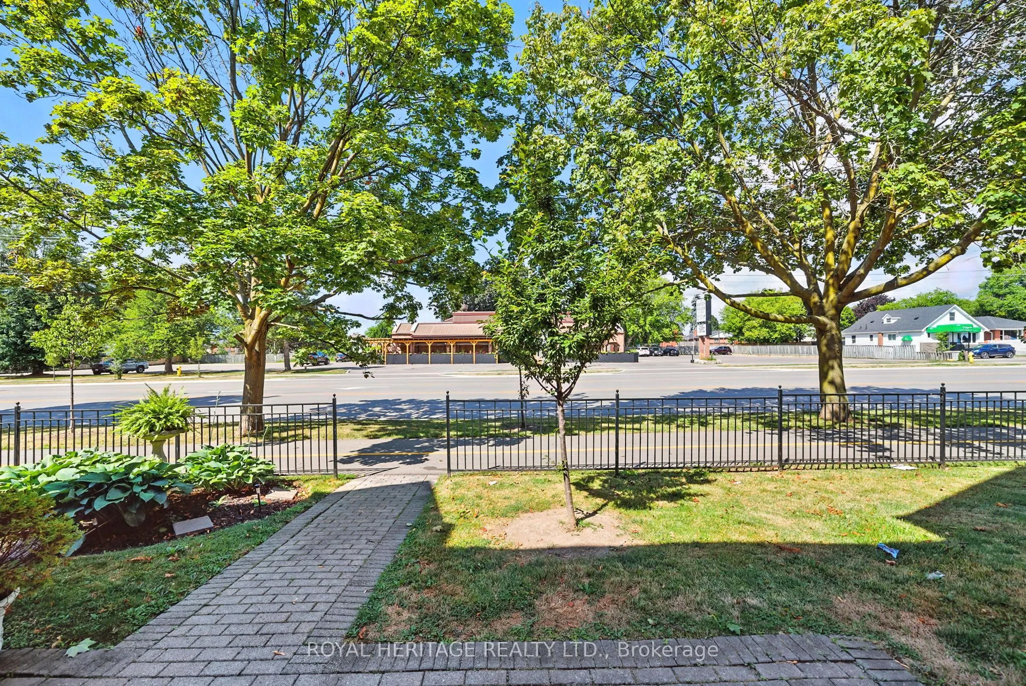 10 Bassett Boulevard, #95