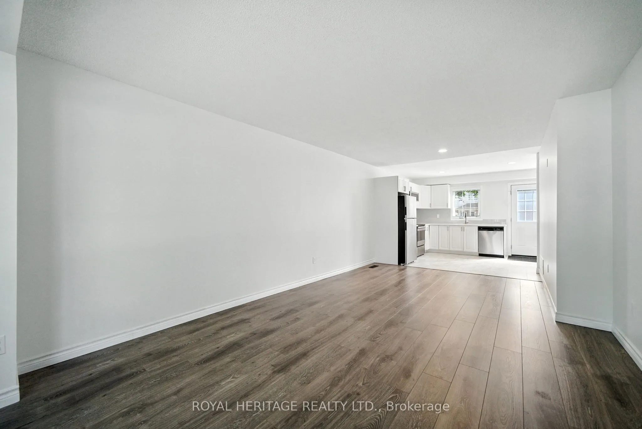 10 Bassett Boulevard, #95