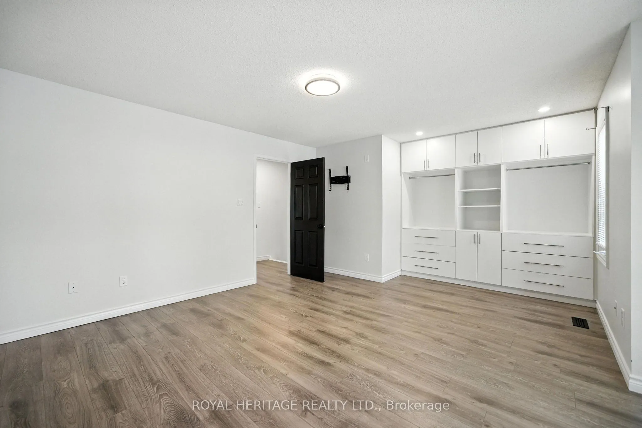 10 Bassett Boulevard, #95