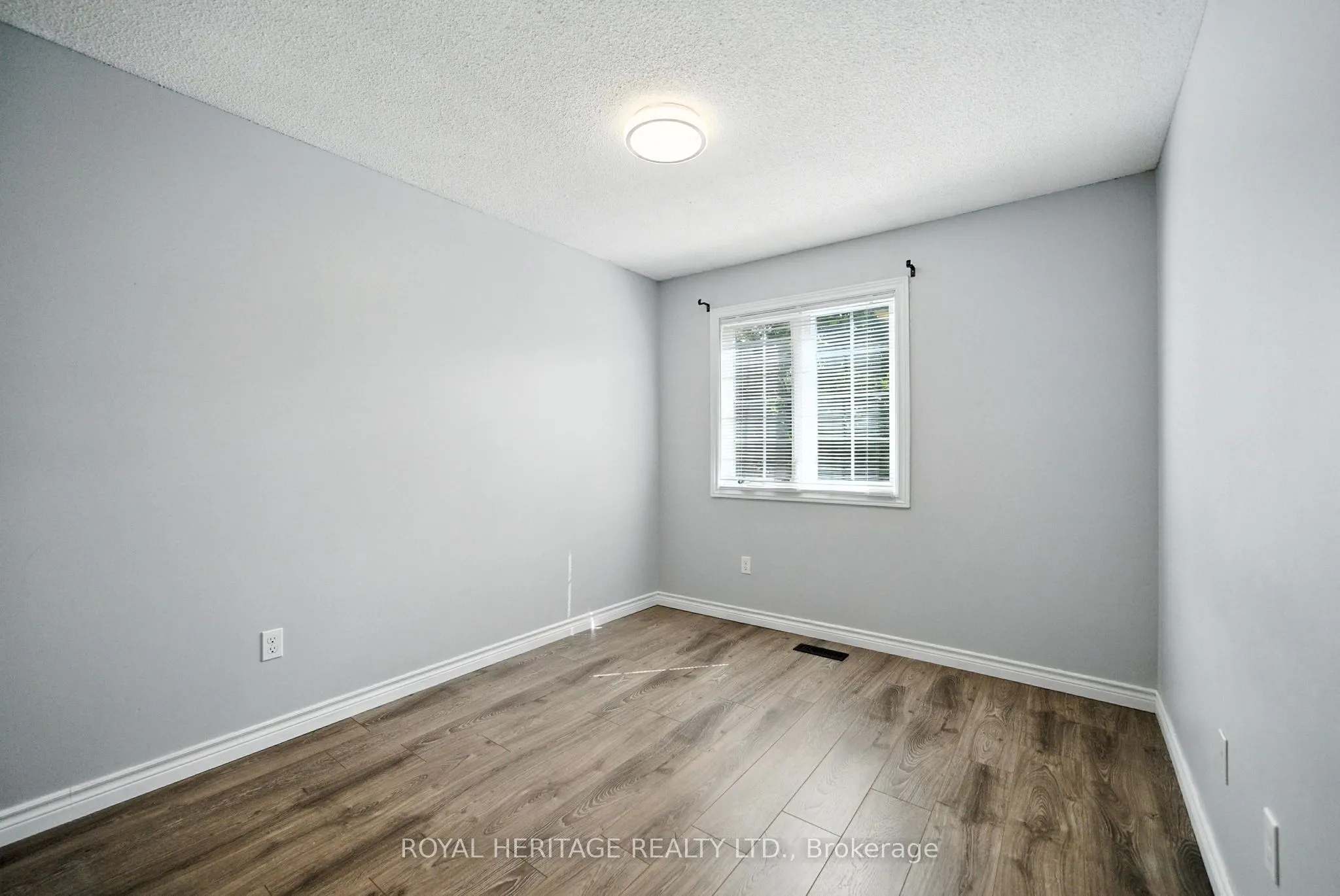 10 Bassett Boulevard, #95